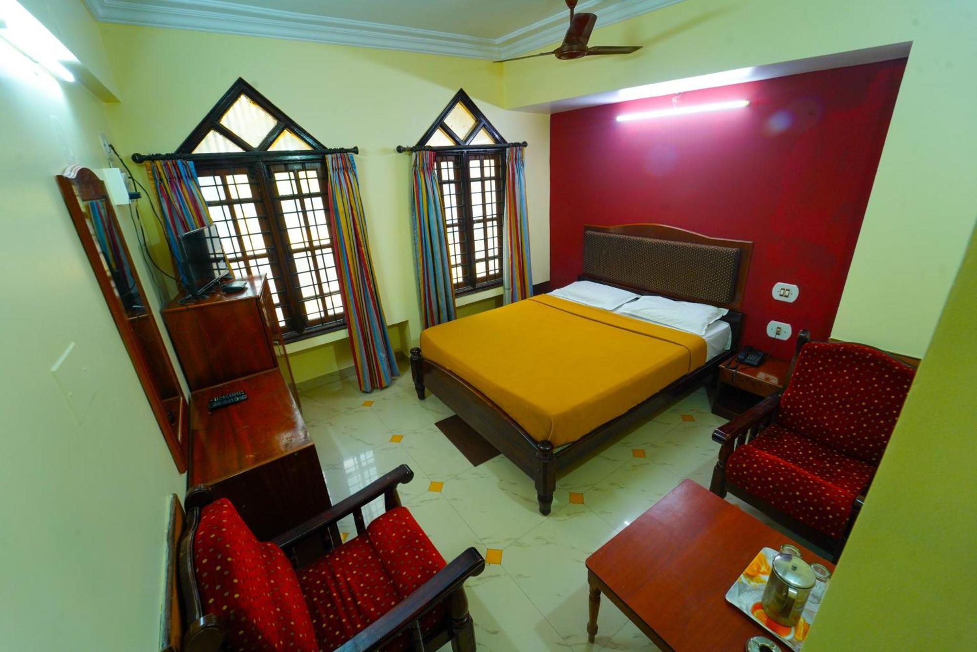 Amogha Residency Hotel Mysore Buitenkant foto